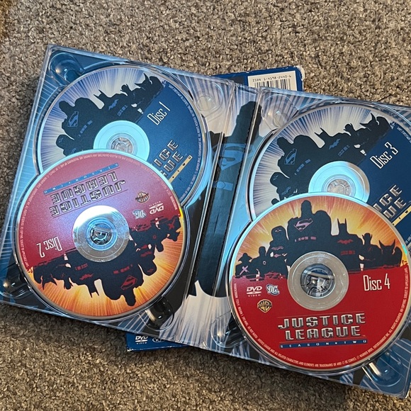 Justice League Season Two DVD Set - Picture 3 of 3